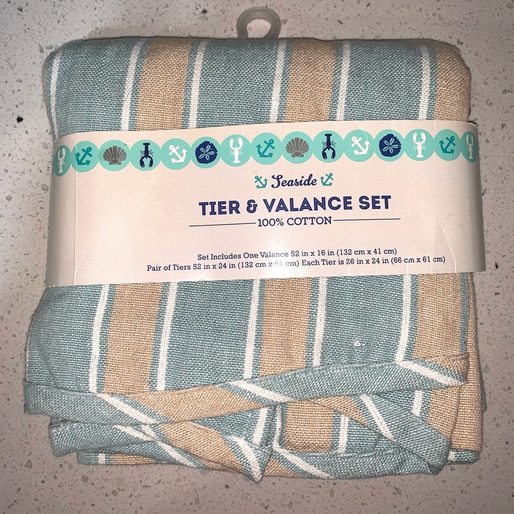 Seaside Tier & Valance Set New